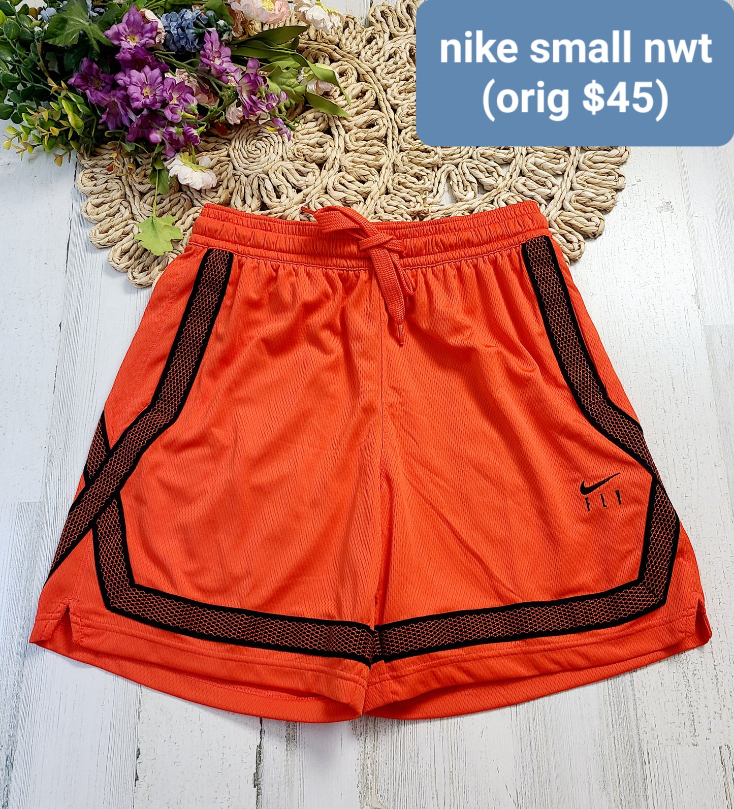 new women's nike basketball shorts