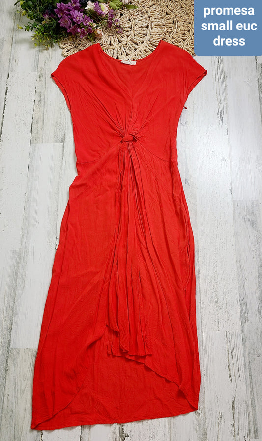 promesa red dress