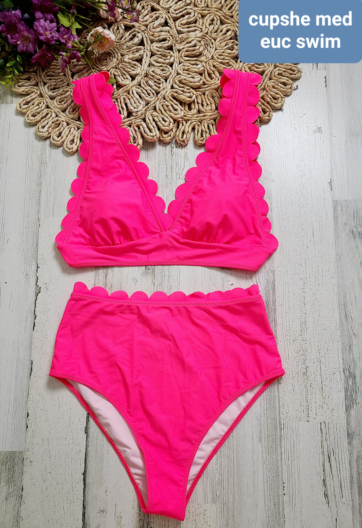 cupshe hot pink scallop swim medium