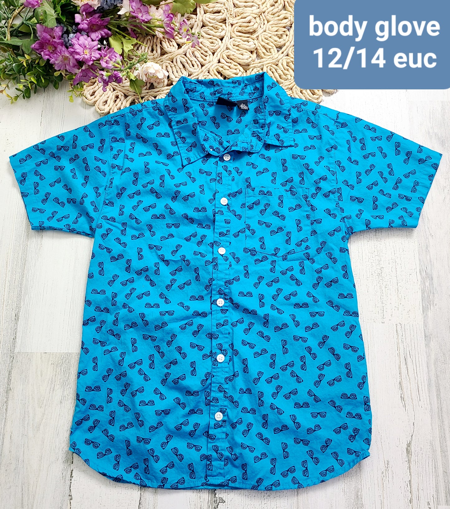 body glove sunglasses shirt