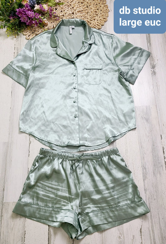 db silky green pj