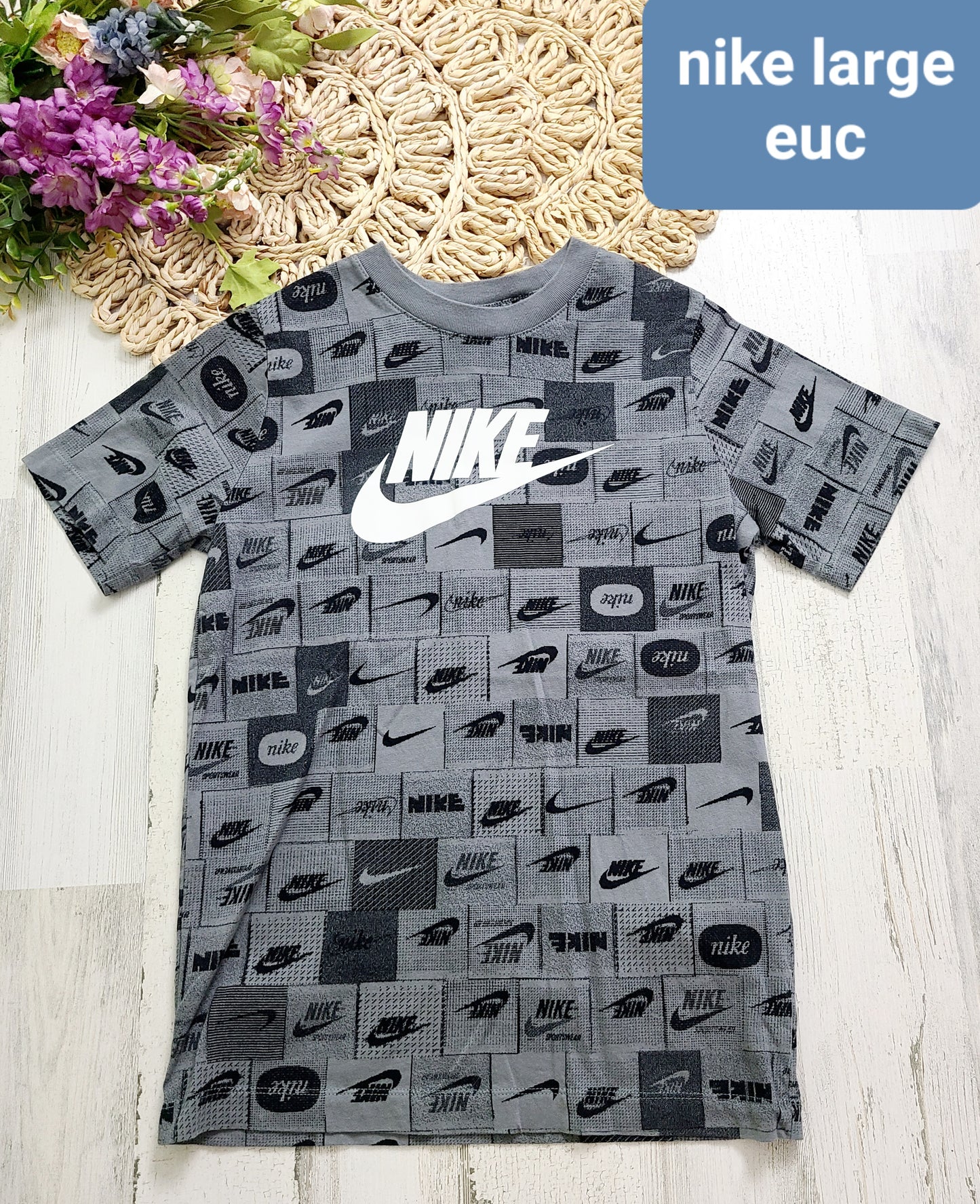 checkered gray nike tee