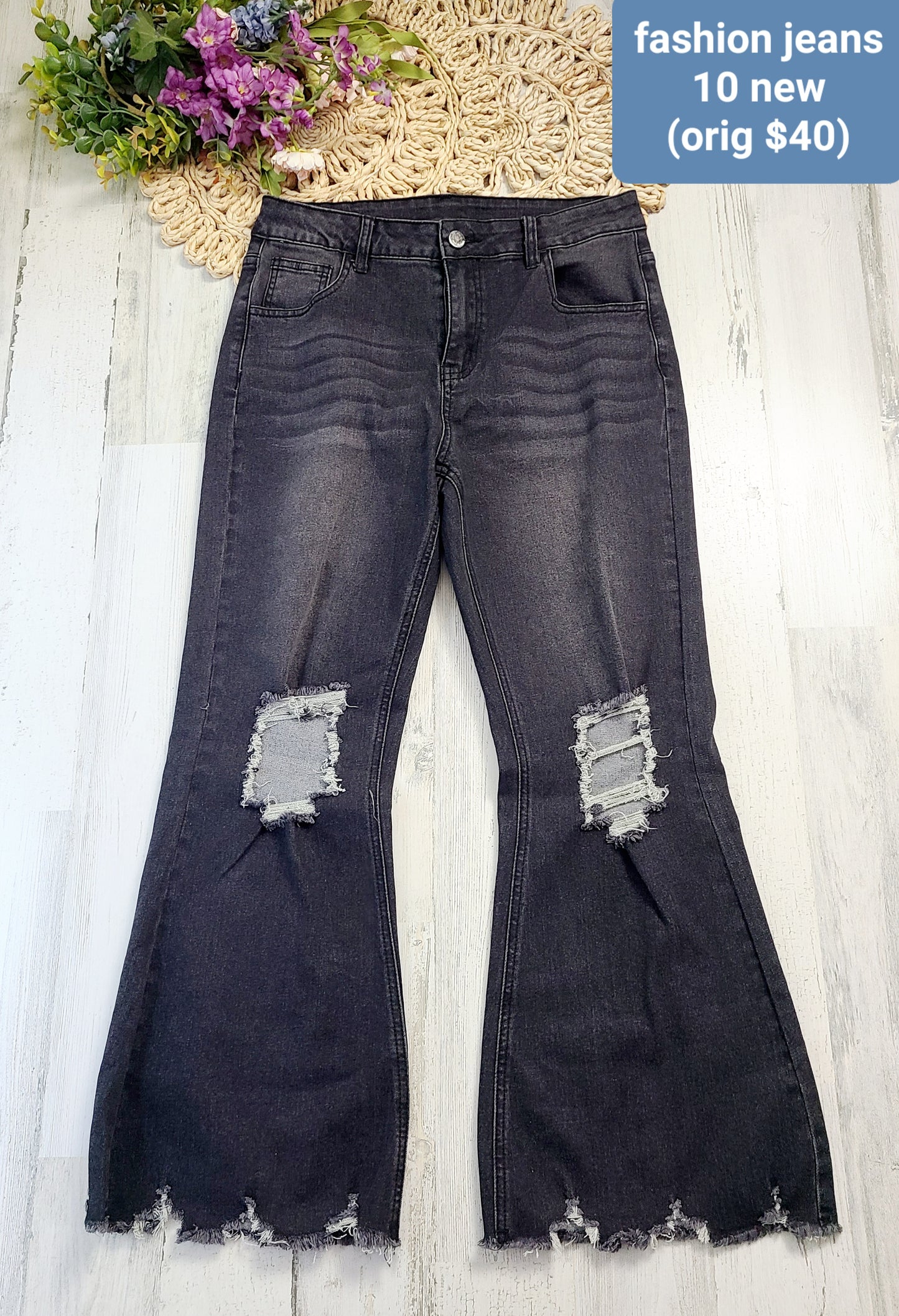 new fashion jeans distressed