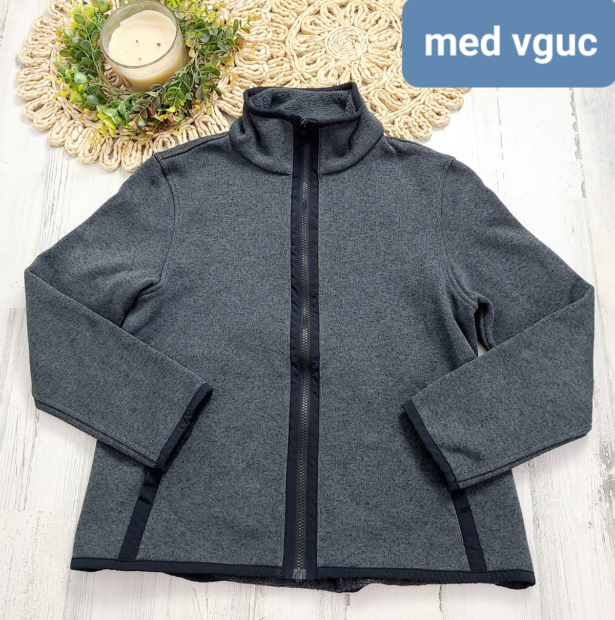 gray medium fleece inside zip up