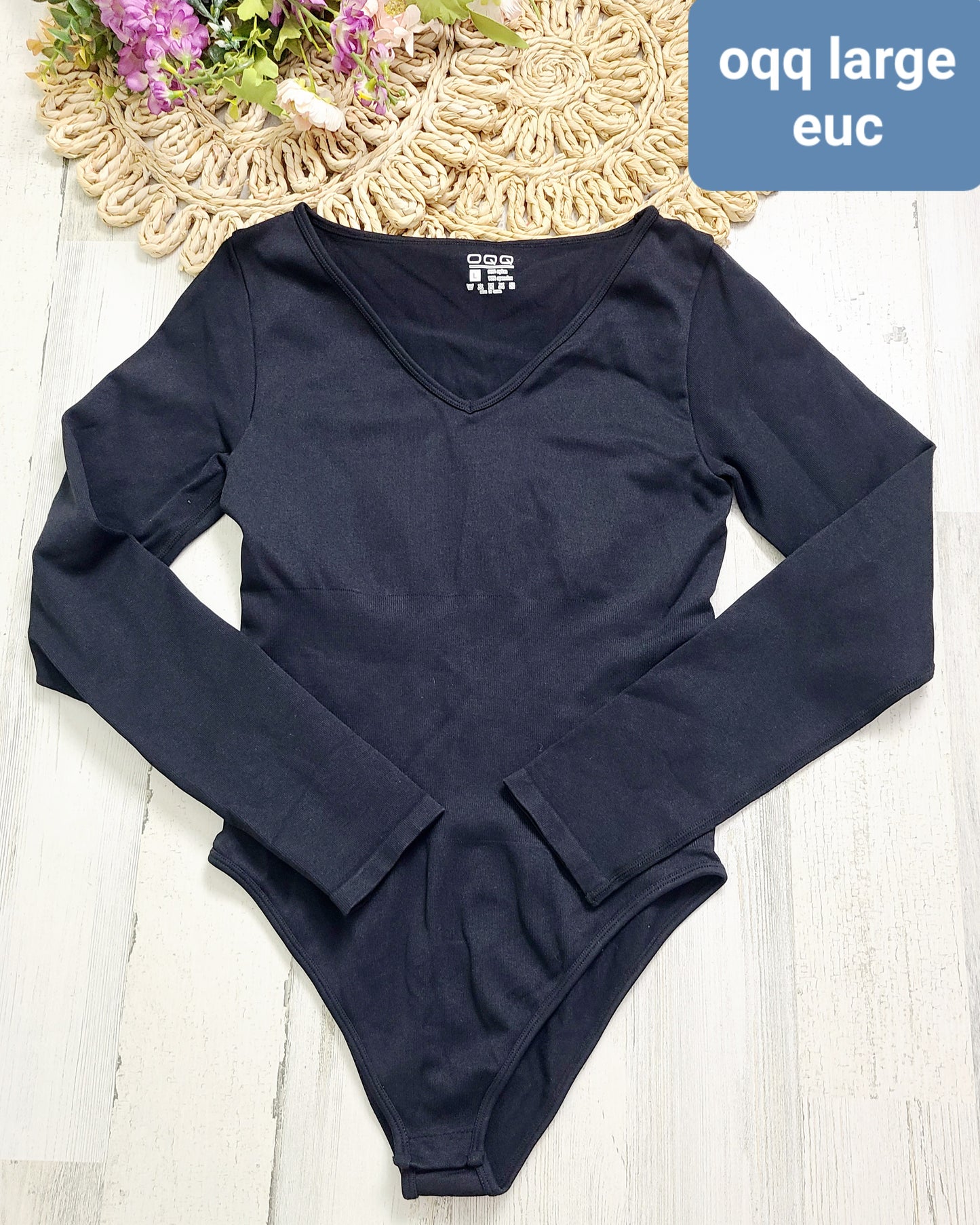 black bodysuit oqq vneck compression