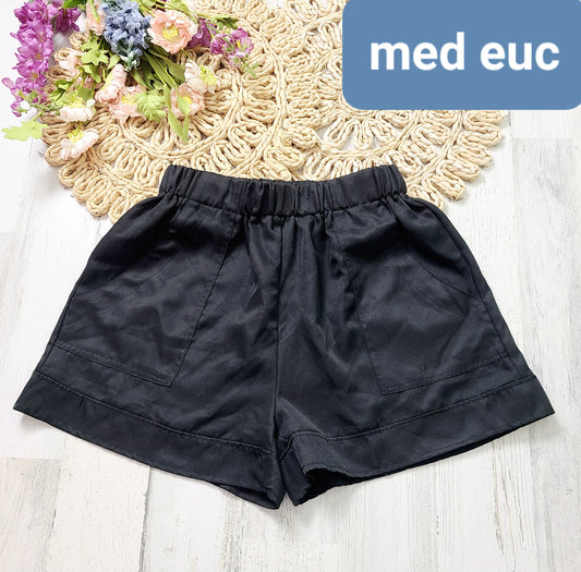 medium black shorts elastic waist