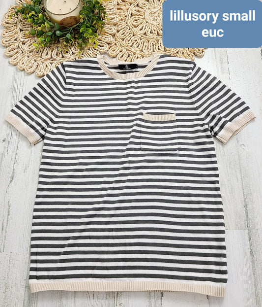 lilusory striped top with front pocket