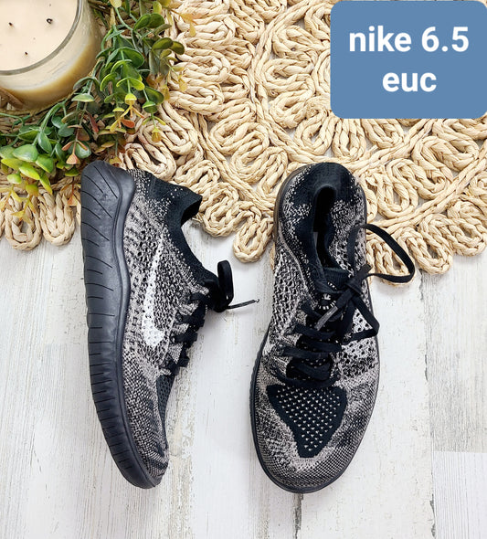 6.5 womens nikes