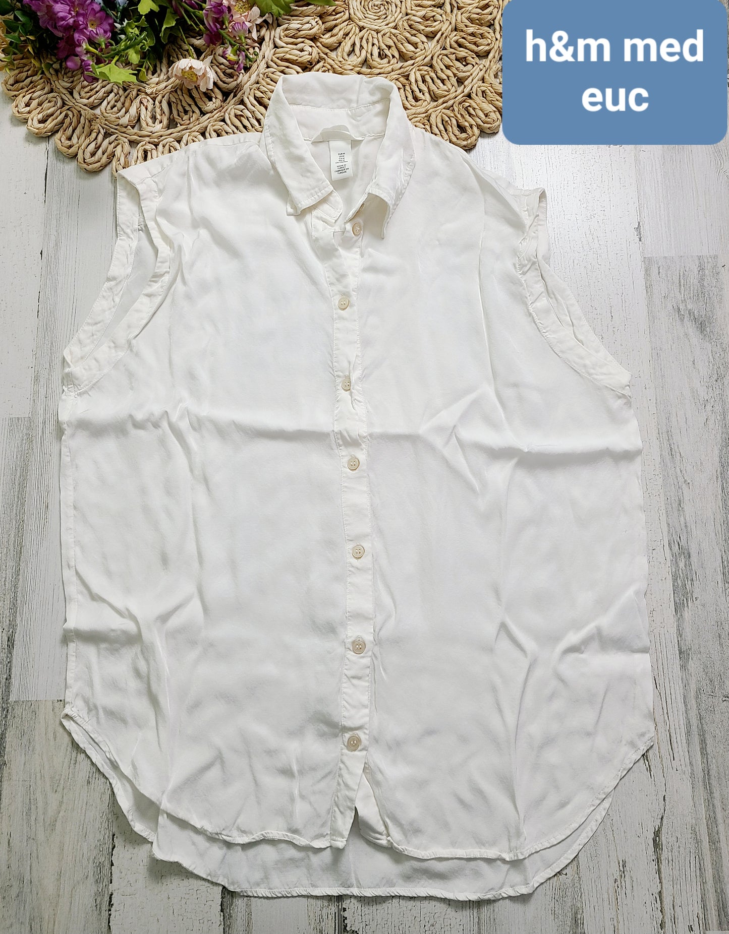 h&m white button tank