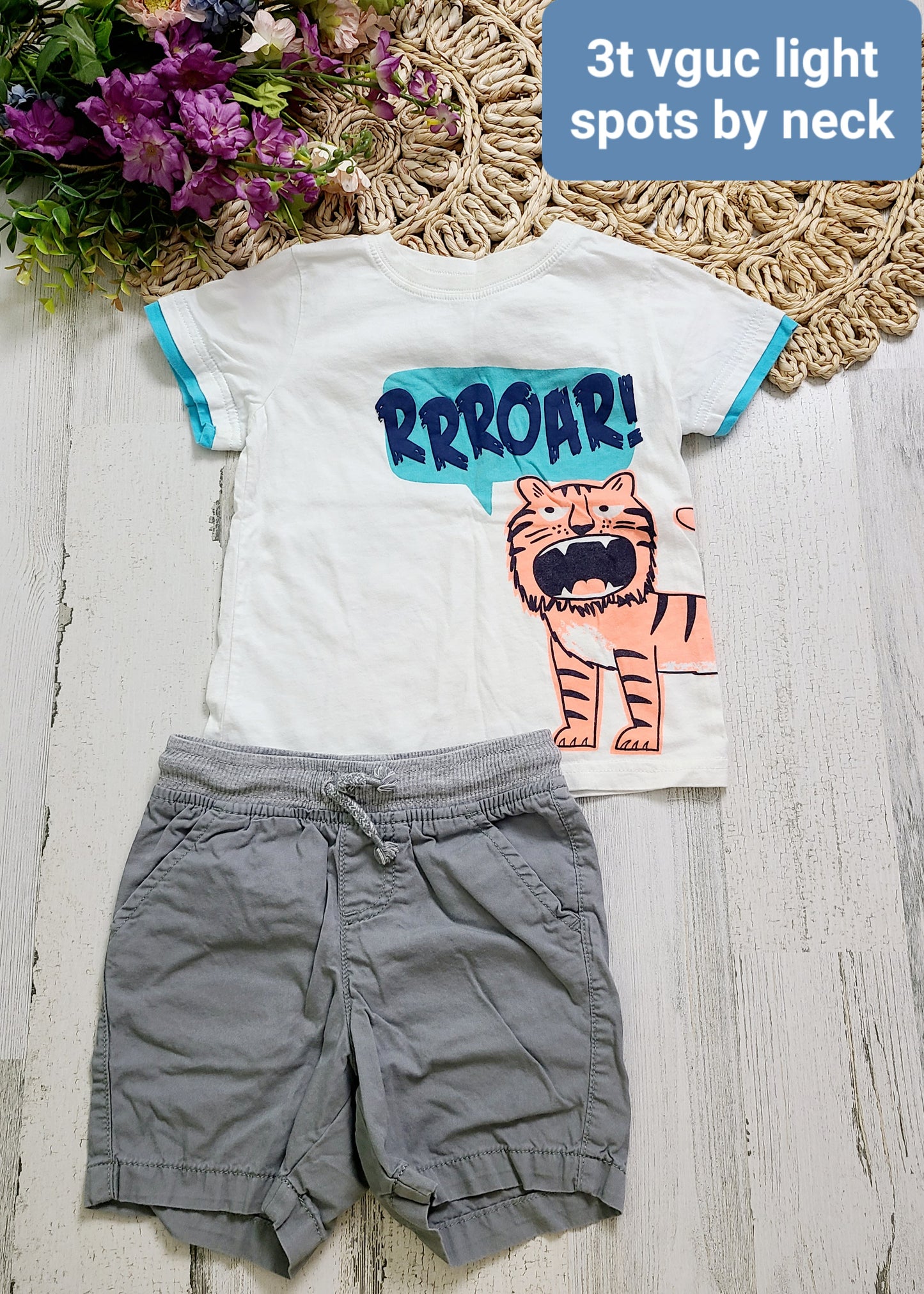 rrroar outfit
