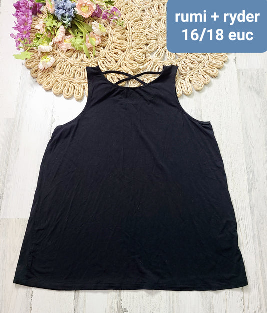 rumi + ryder extra small tank