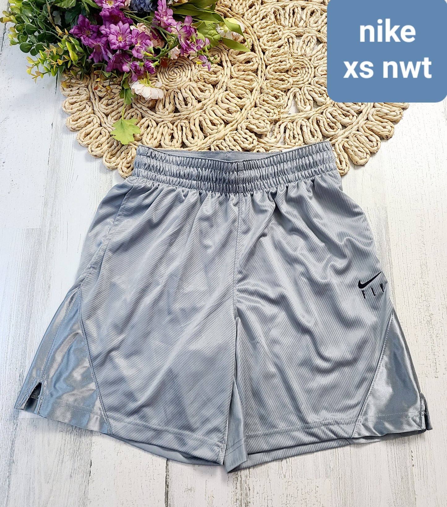 new nike silver basketball shorts