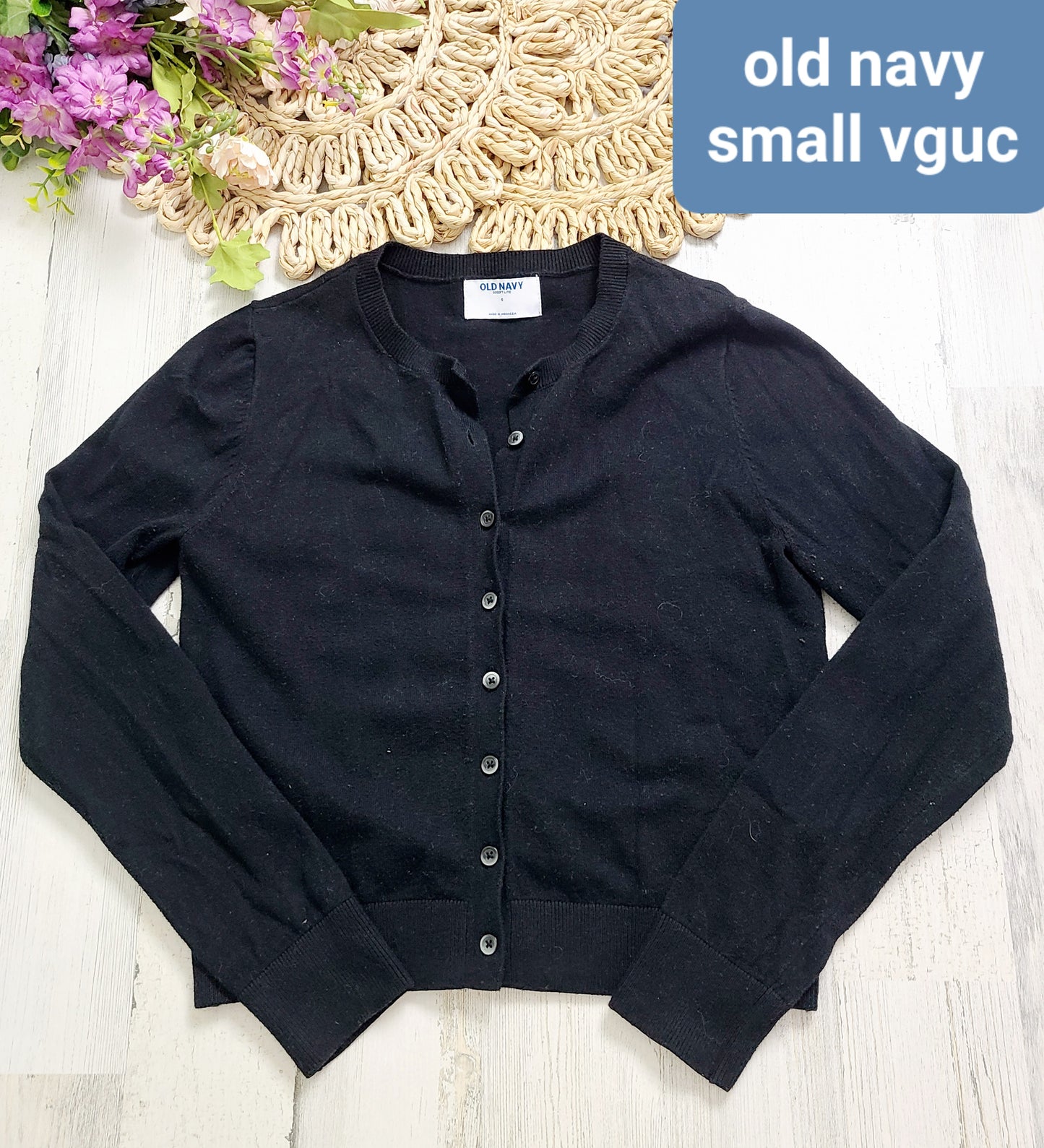 button down old navy thin cardigan