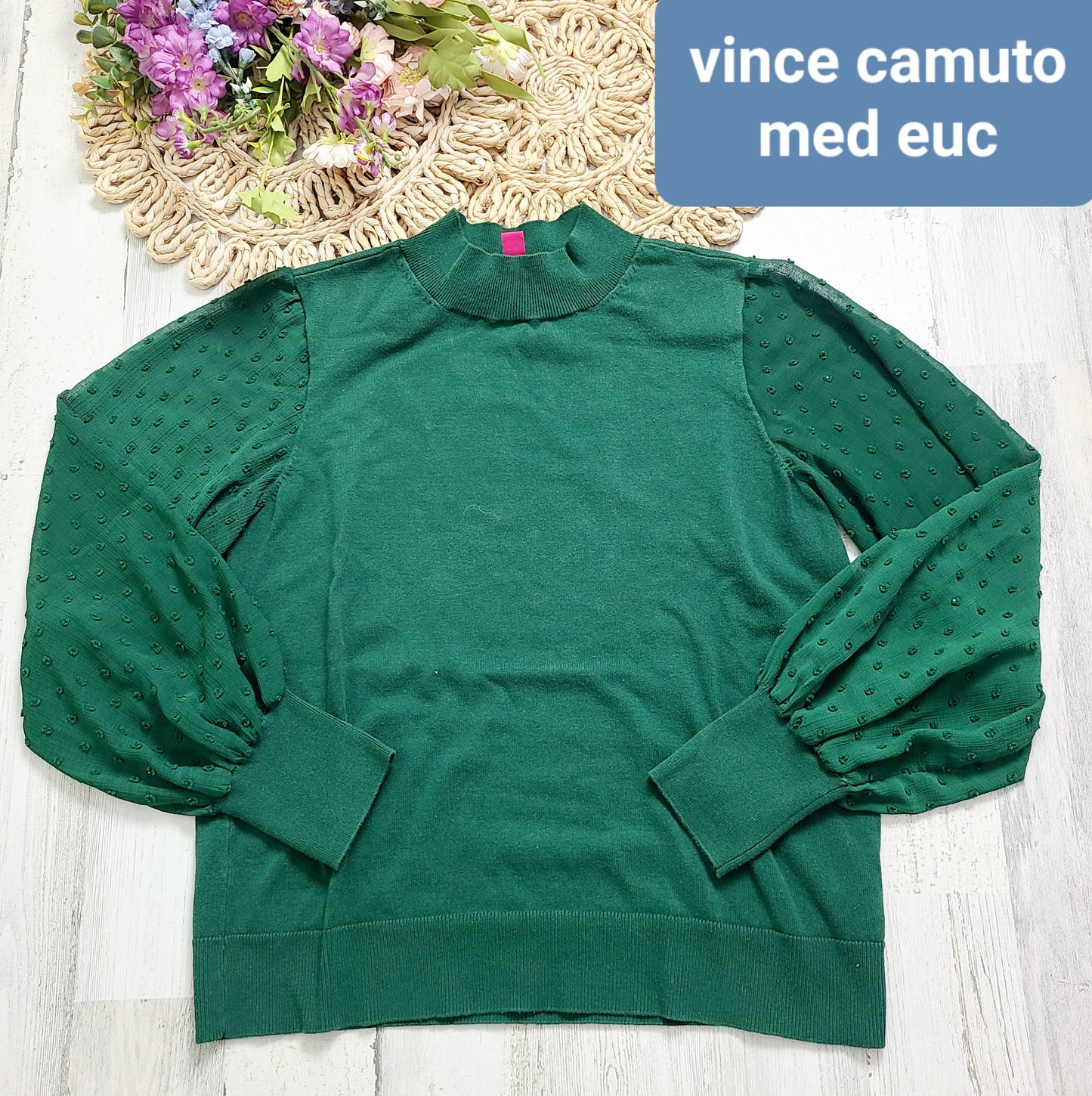 green long sleeve vince camuto