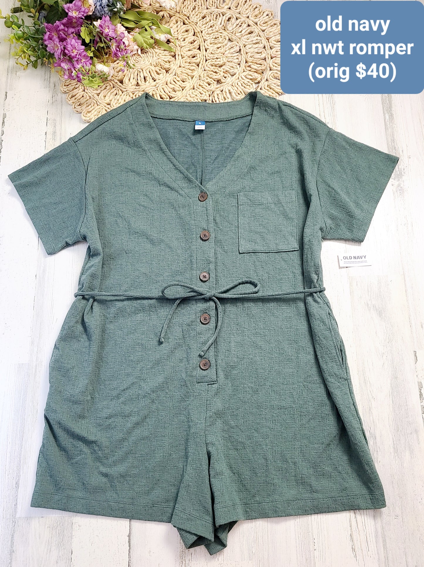 old navy new green romper xl