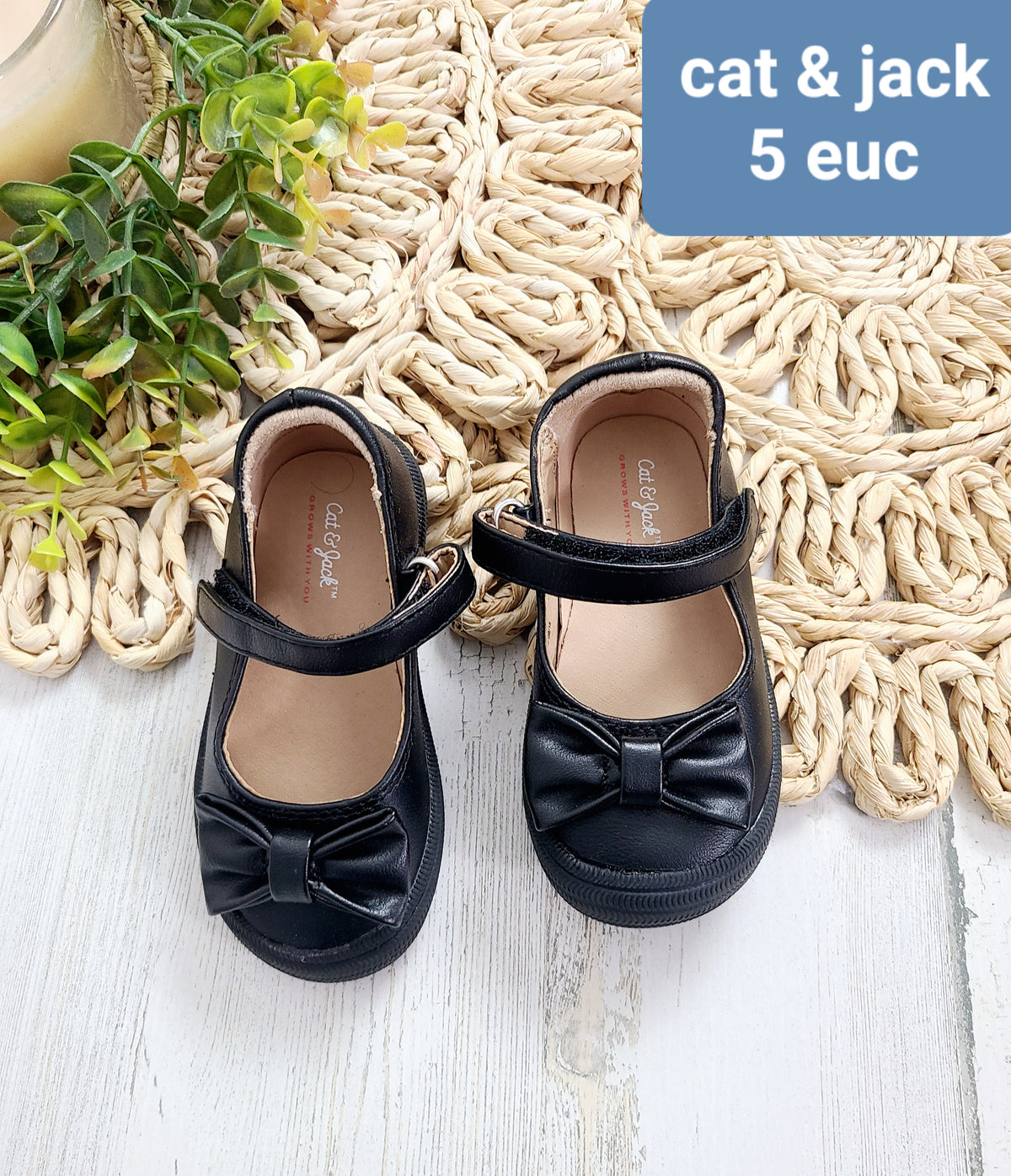 black bow shoe cat & jack 5
