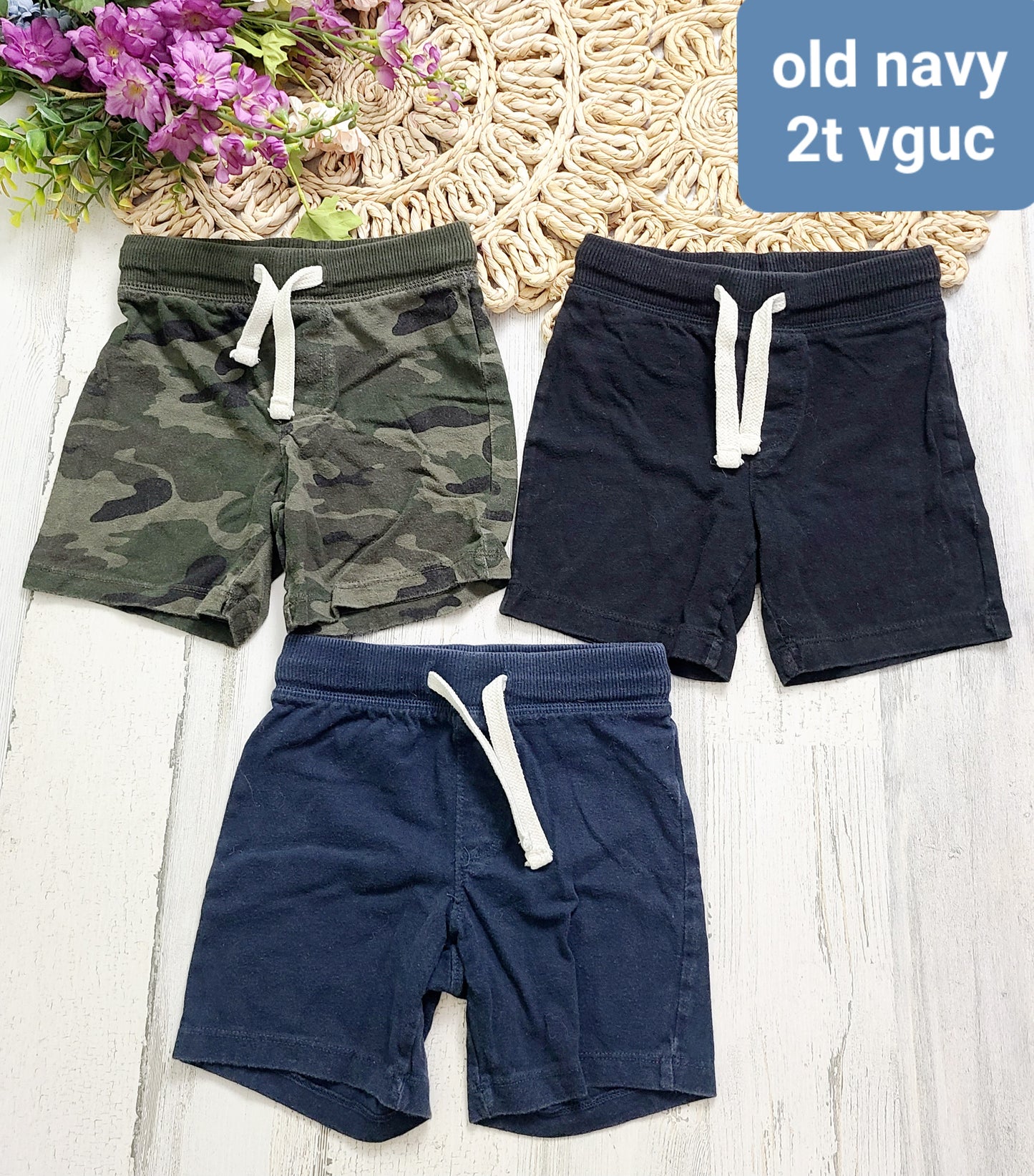 3 old navy shorts