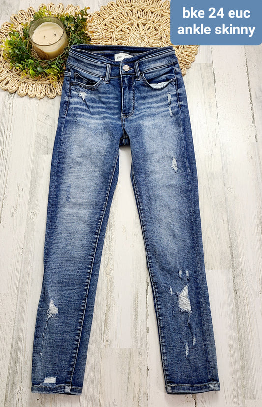 ankle skinny sz 24 bke distressed