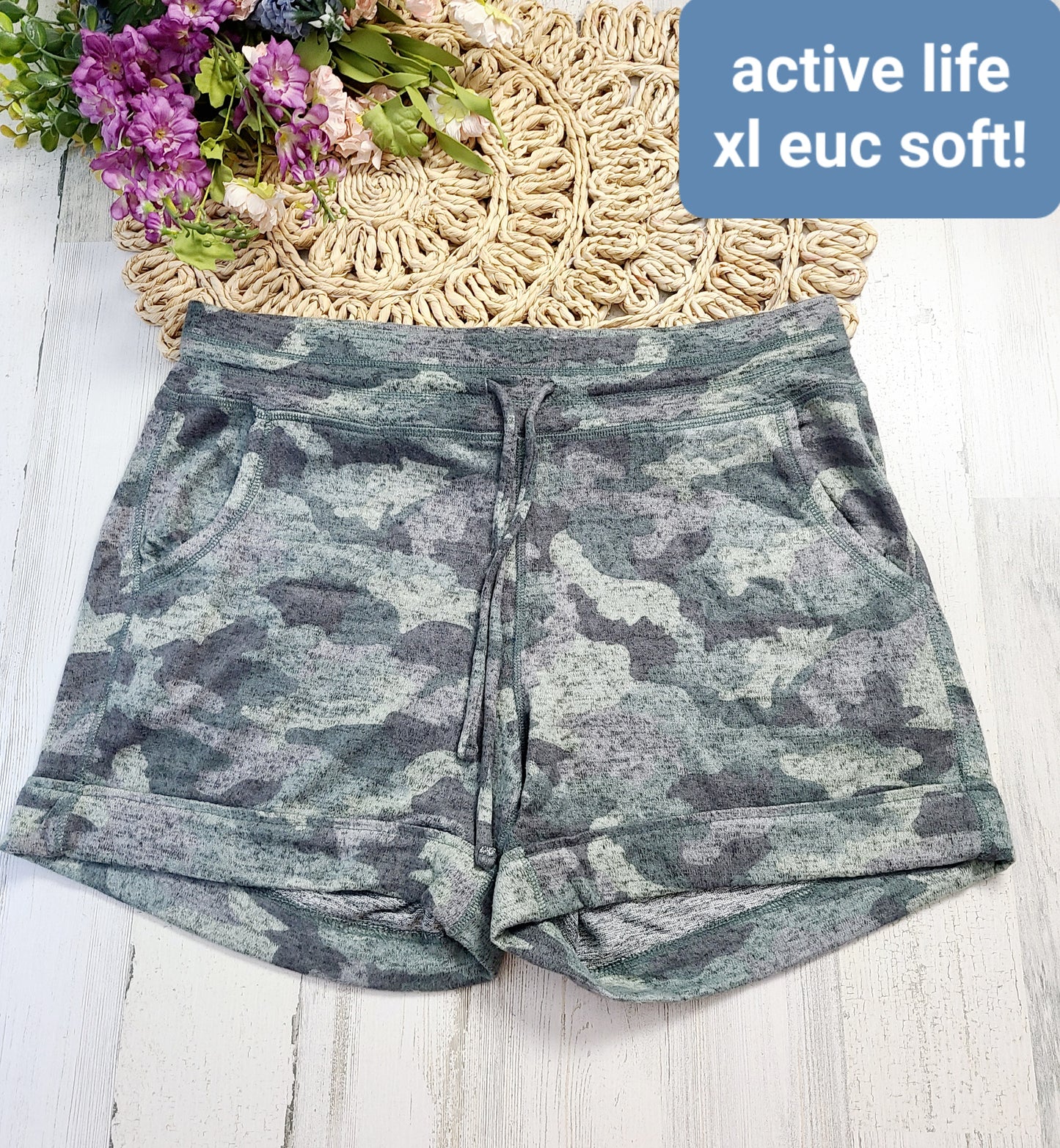 active life camo shorts xl