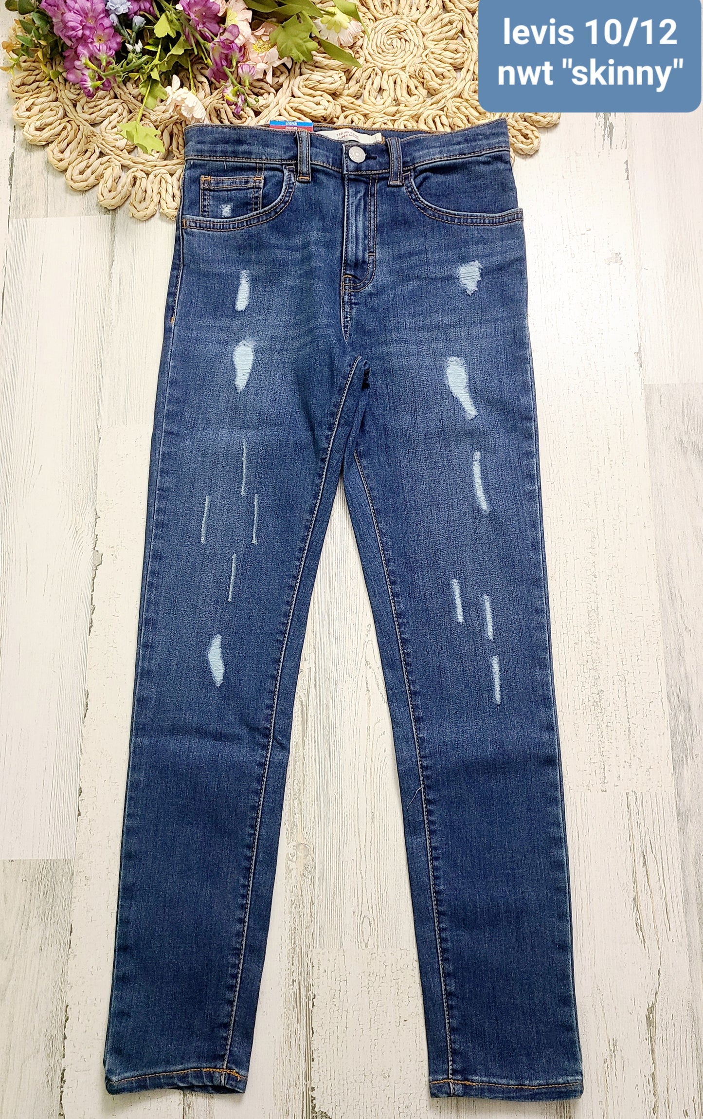 distressed skinny levis new