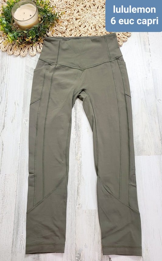 olive capri lululemon