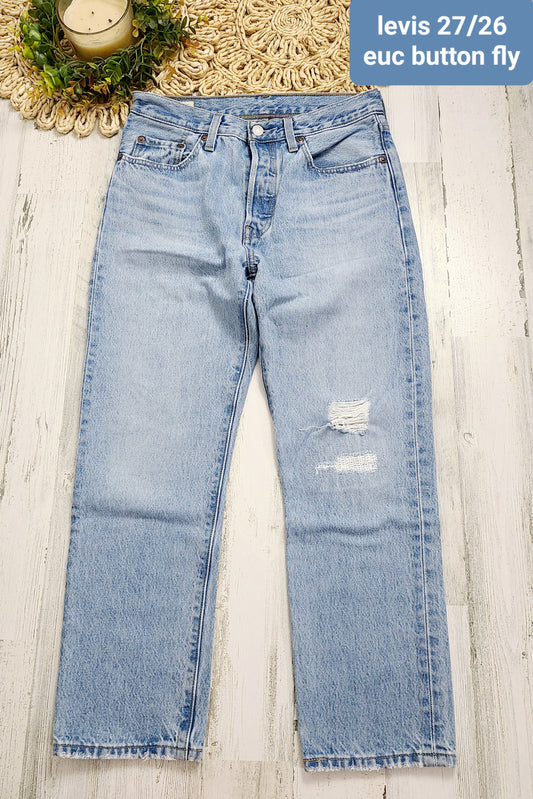 27/26 length levis button fly