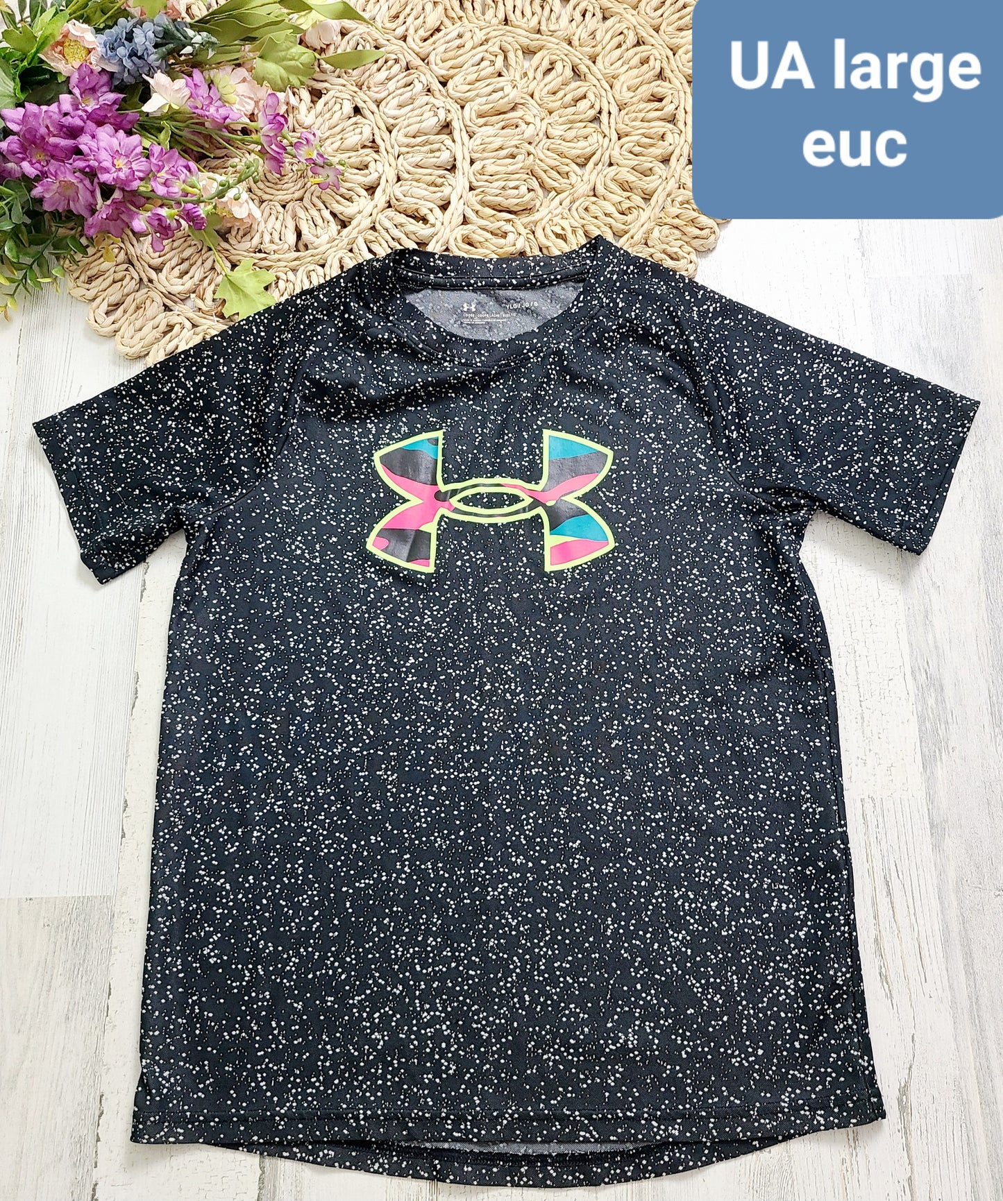 speckled colorful logo ua