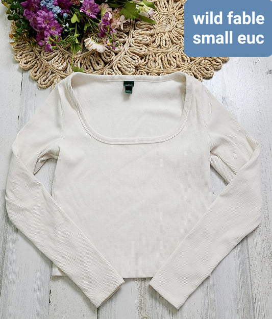 wild fable ribbed round neck