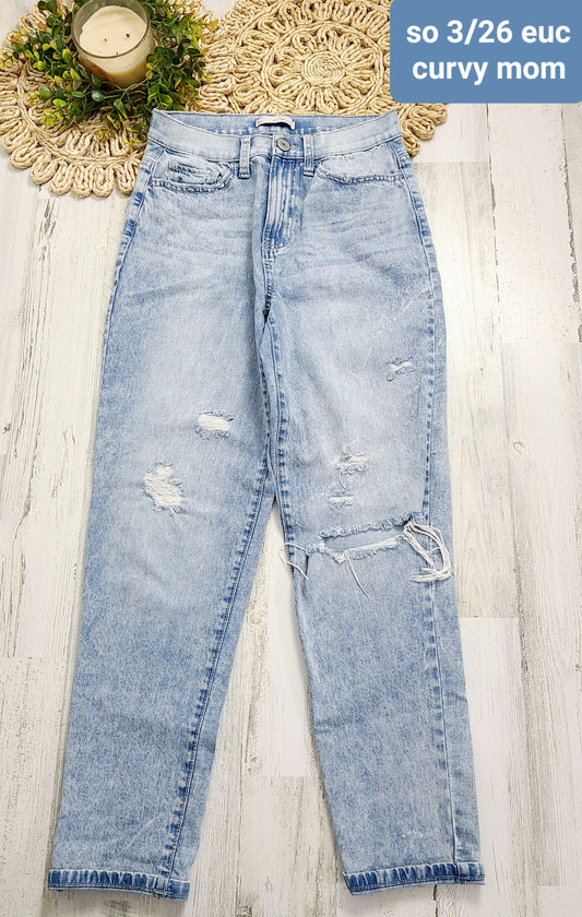 curvy mom so jeans
