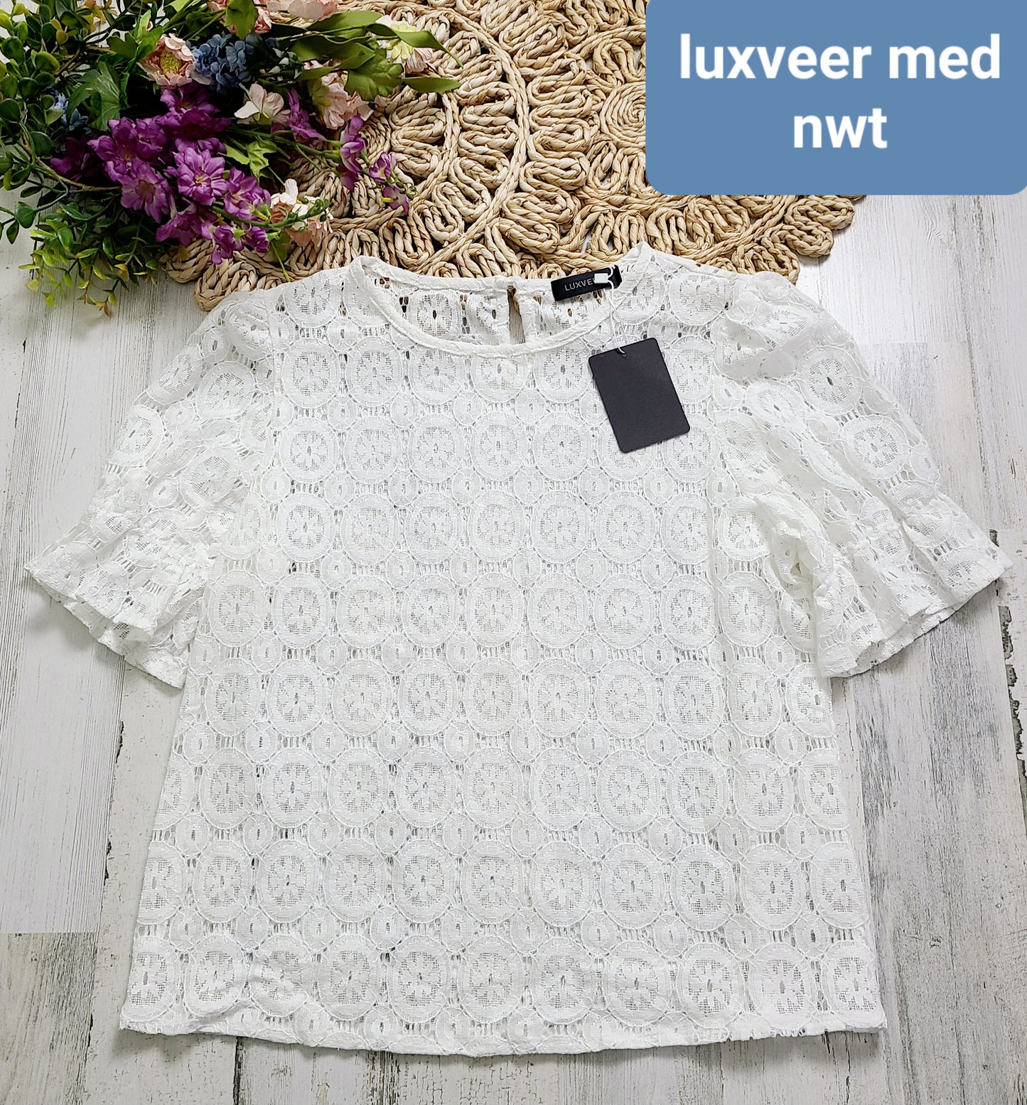 new luxveer doily top
