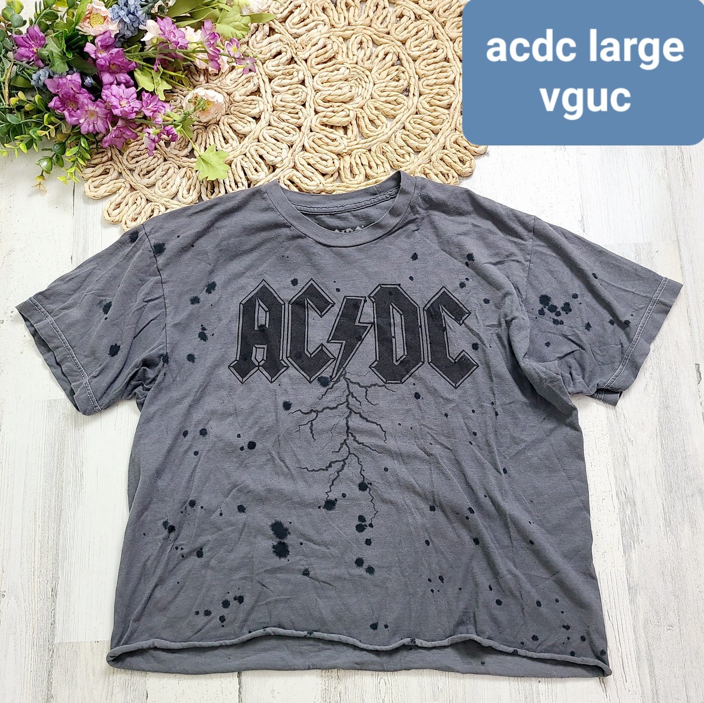 acdc large tee