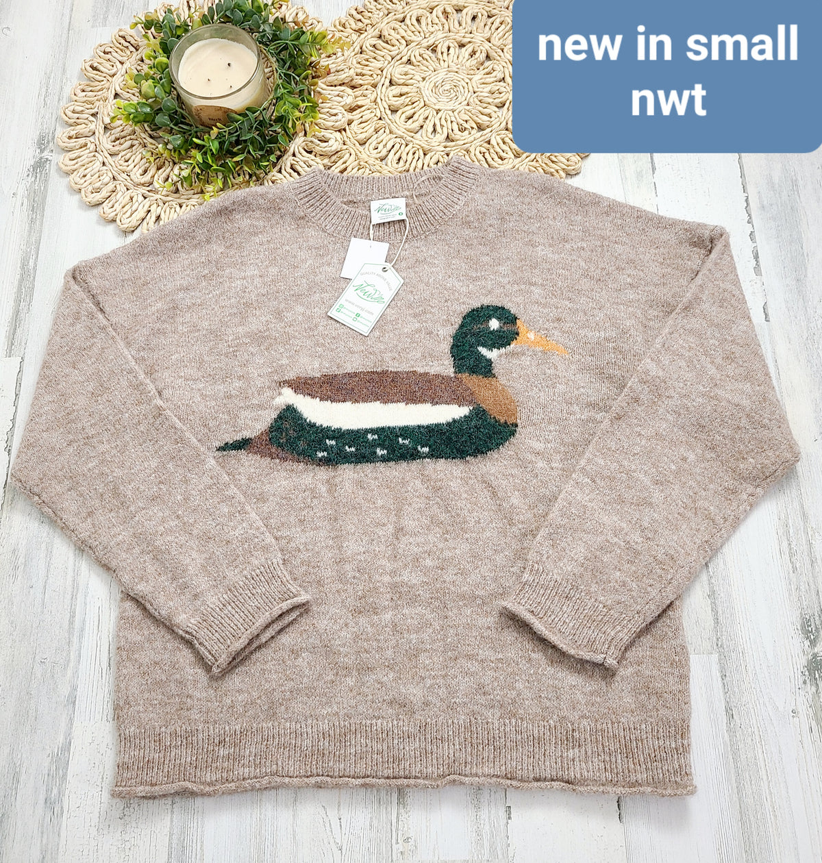 New in Duck sweater oversized