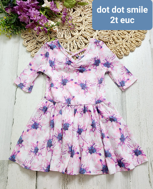 dot dot smilepink purple flowers