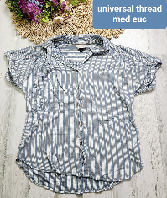 vertical striped button down short sleeve UT
