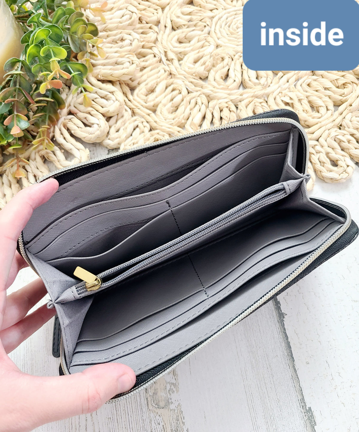fossil wallet zips