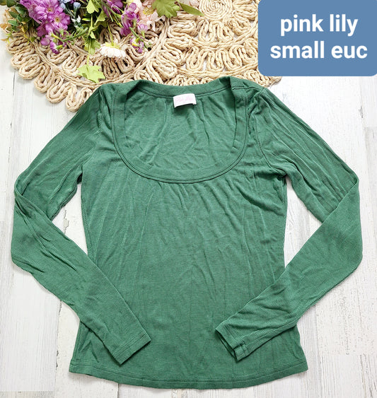 pink lily green ribbed long sleeve