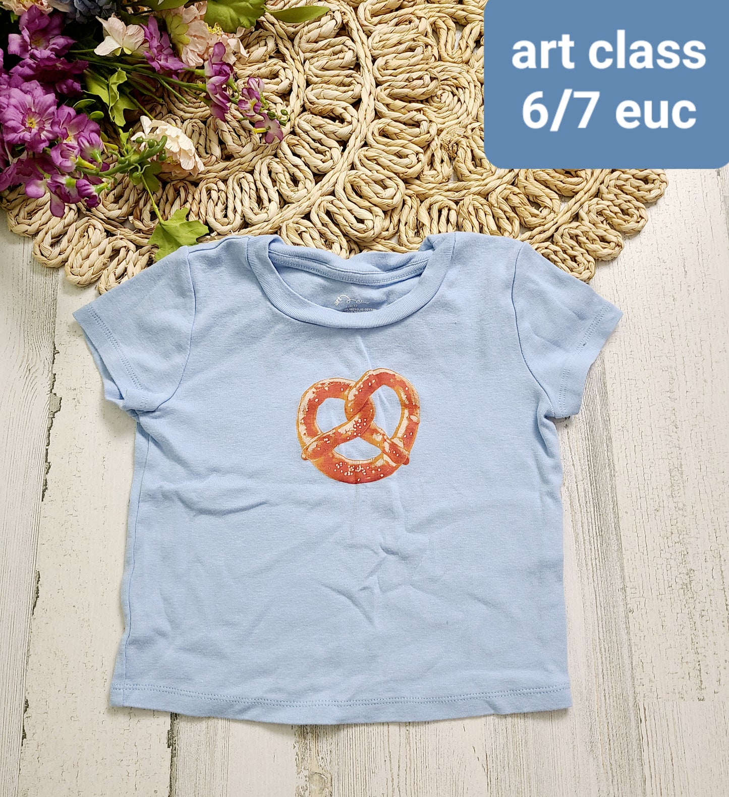 pretzel tee art class