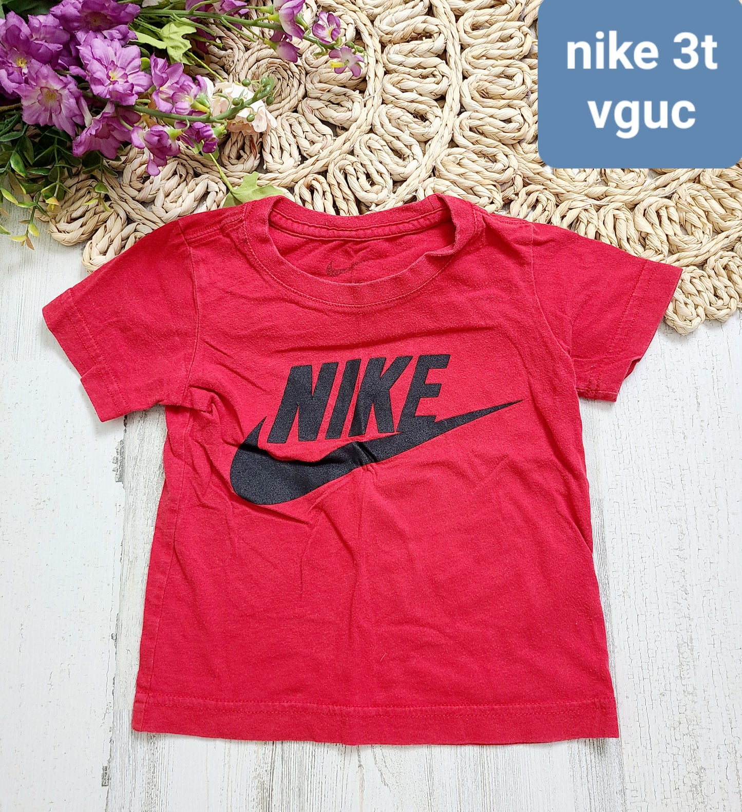 red 3t nike shirt