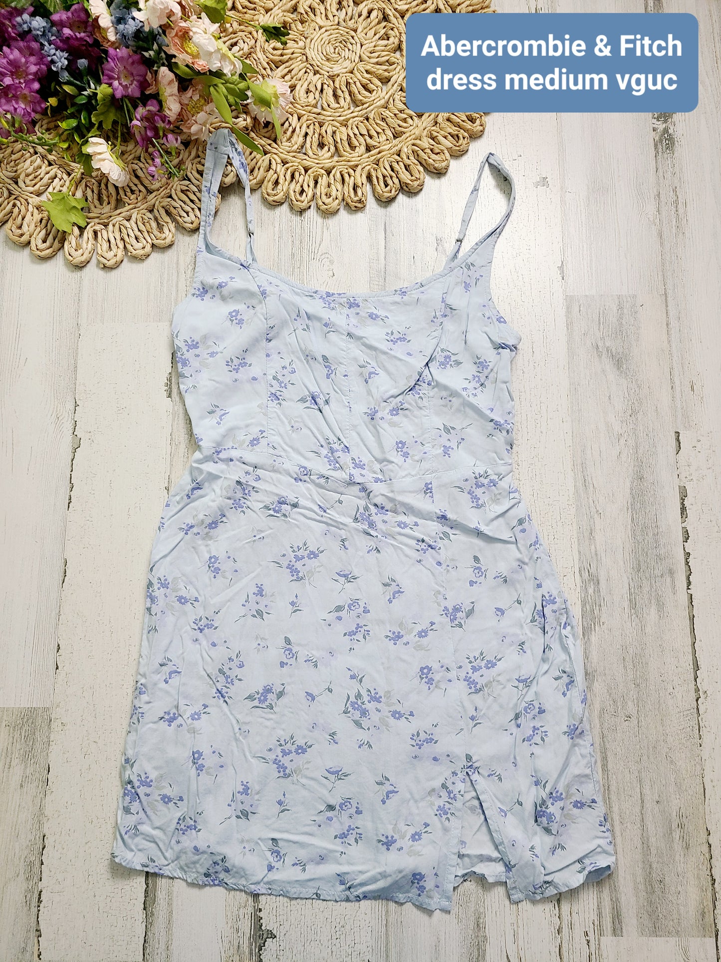 A&f blue dress with little slit