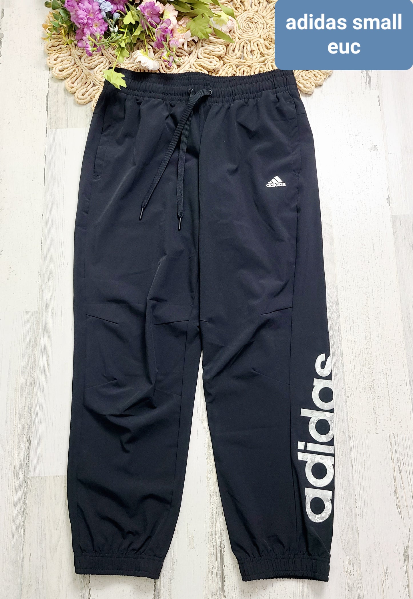 adidas joggers small womens