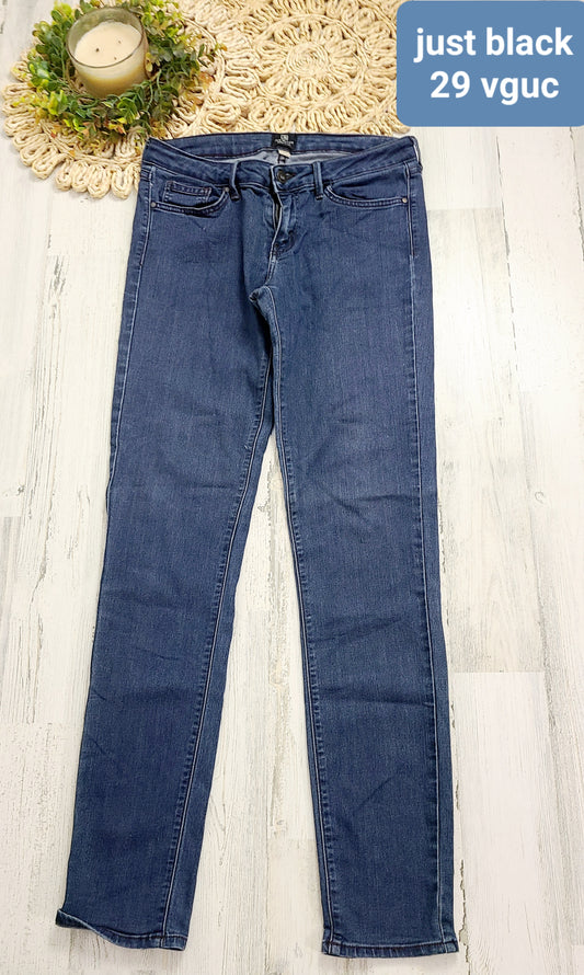 sz 29 skinny just black