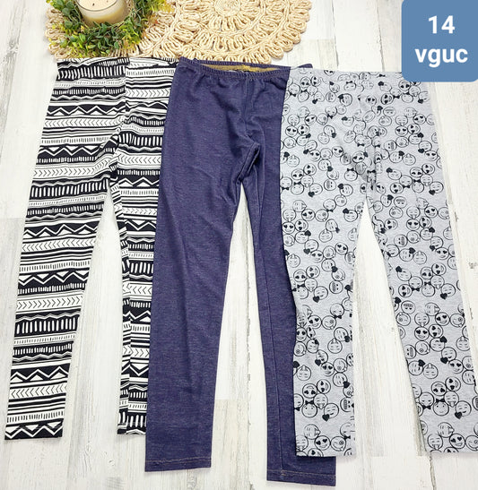 3 pairs of leggings one is emojis 14y