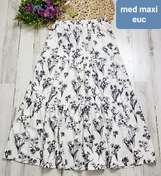 maxi skirt white black flowers