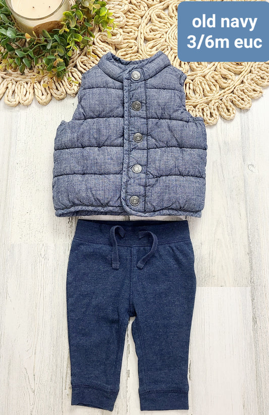 vest and navy sweats 3-6m old navy