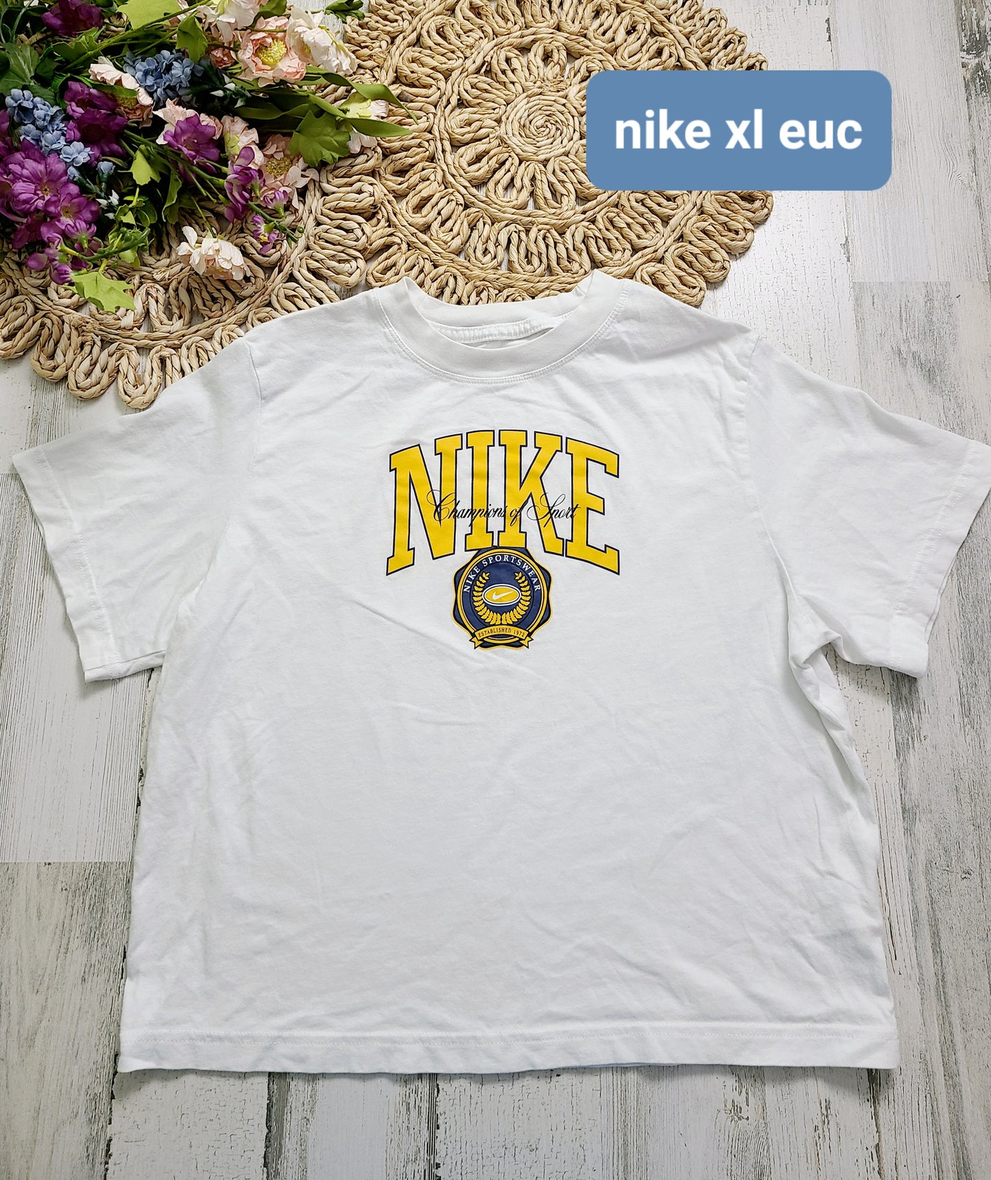 nike white mustard tee