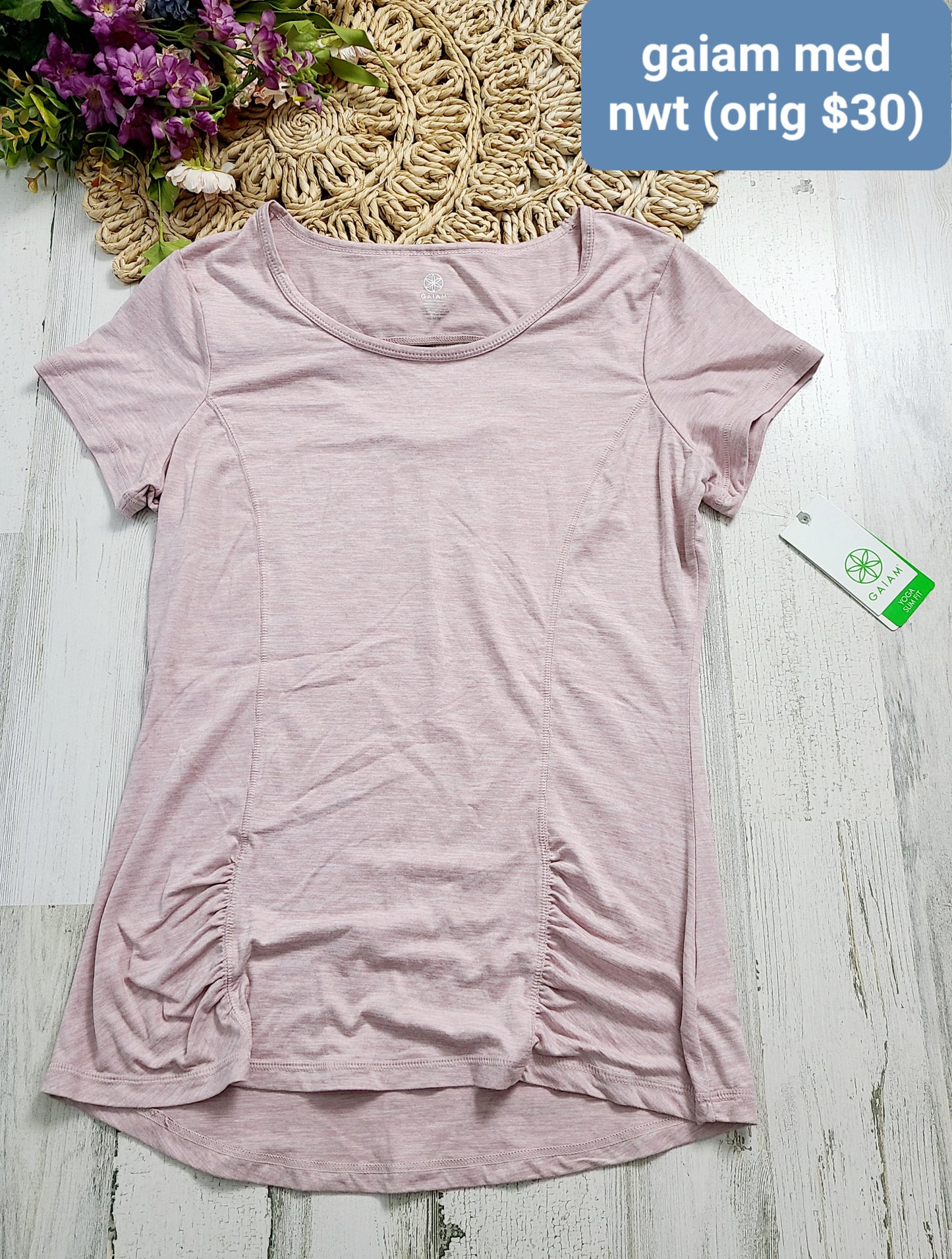 gaiam new rouched front tee