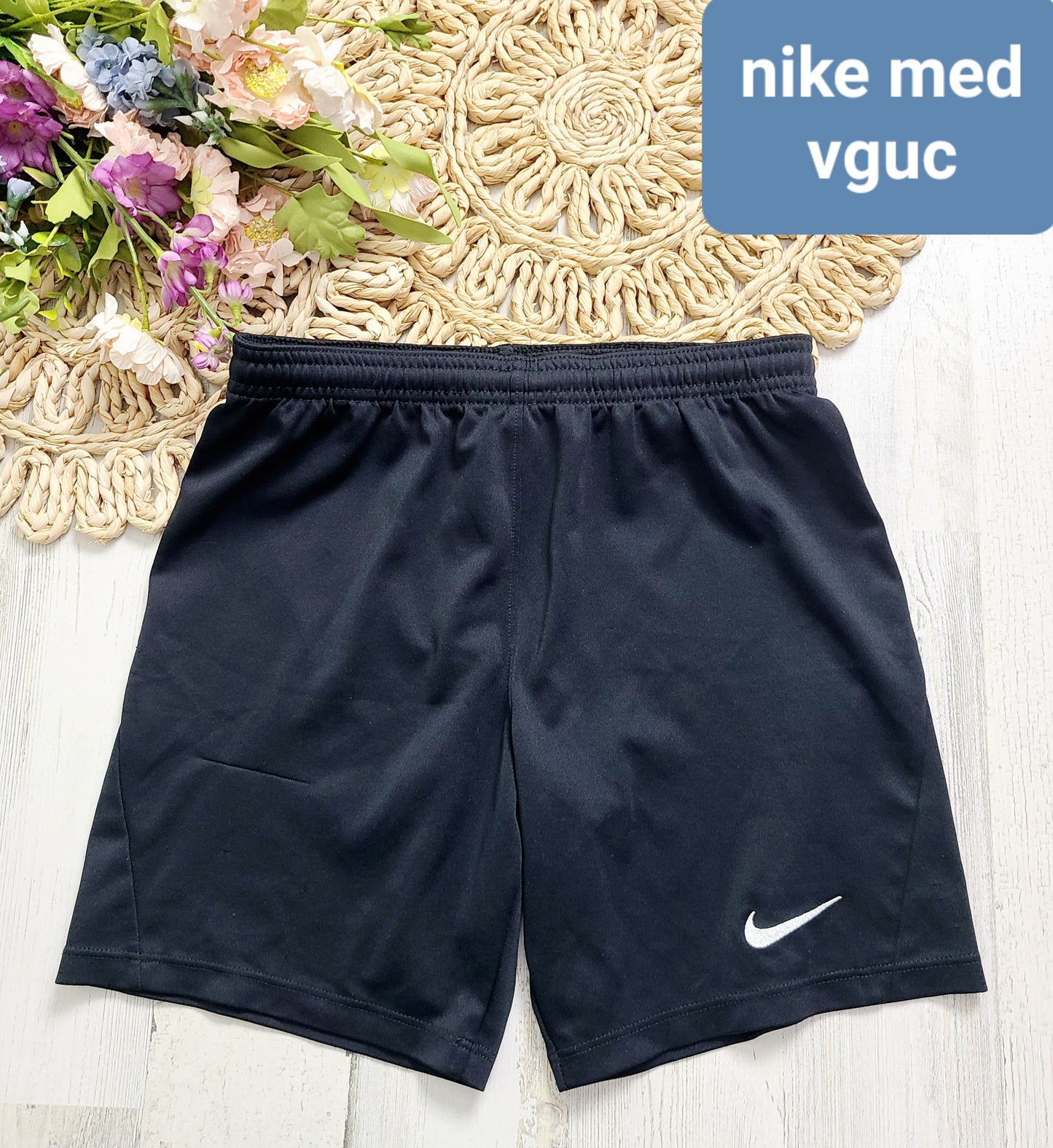 Black nike shorts