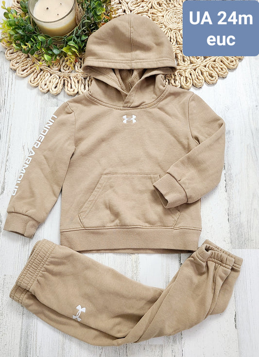 khaki ua set sweatsuit 24m