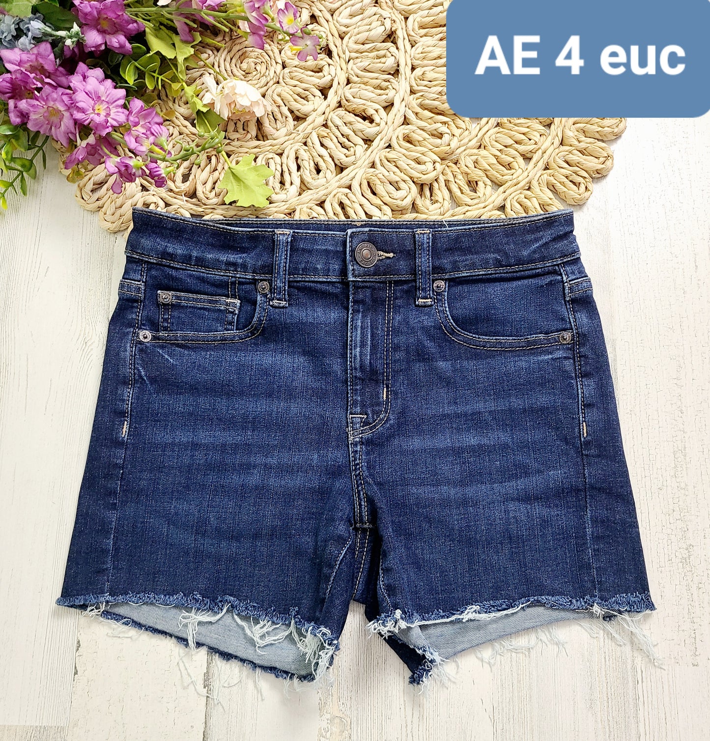 ae cuttof shorts sz 4