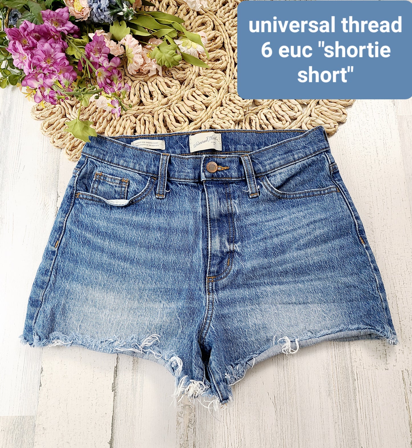 universal thread shortie short